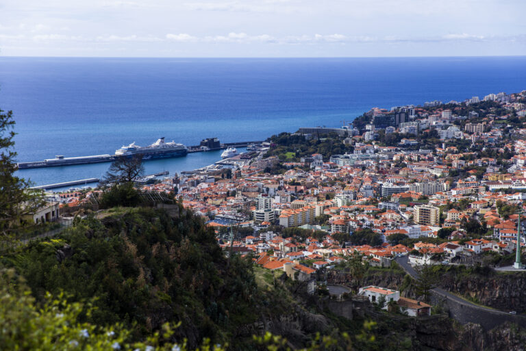 Alquiler de coches en el centro de Funchal